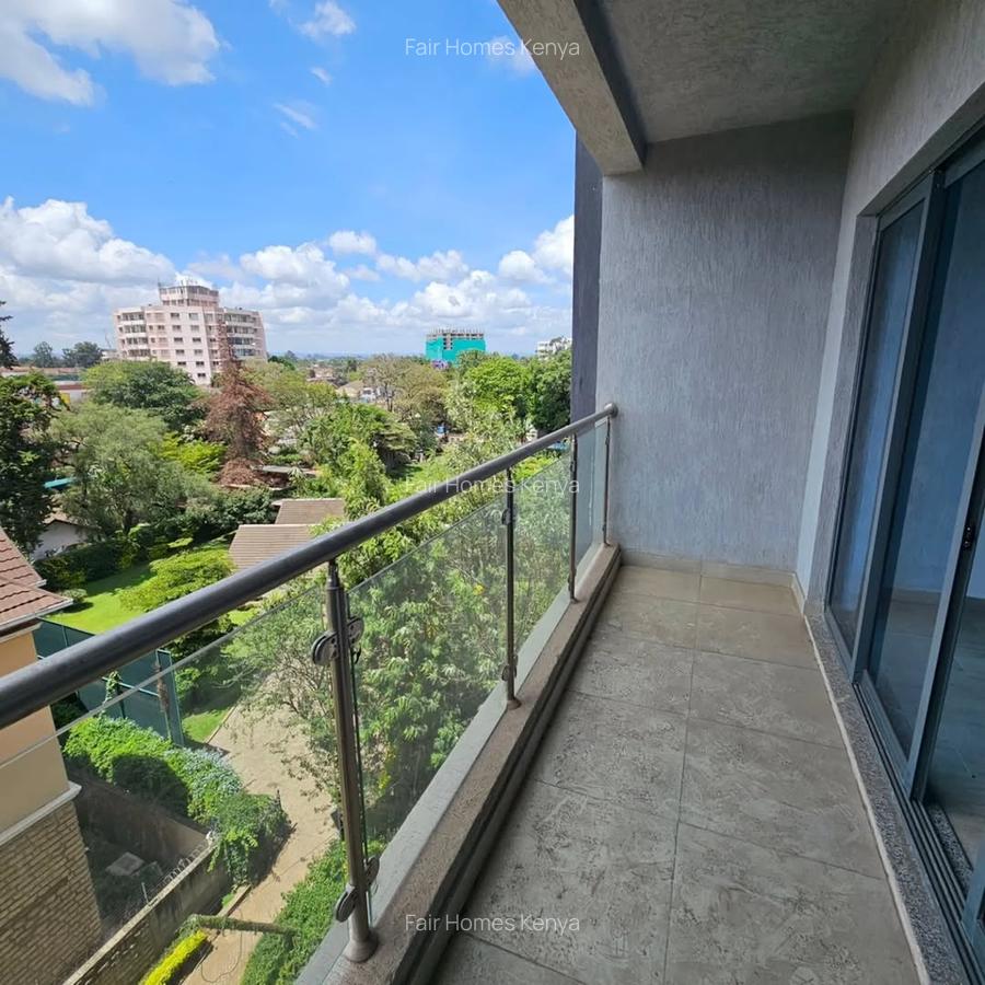 2 Bed Apartment with En Suite at Valley Arcade - 5