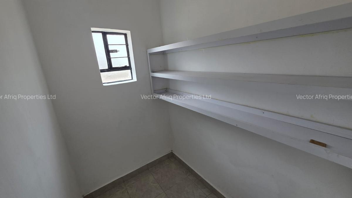 3 Bed House with En Suite in Kitengela - 17