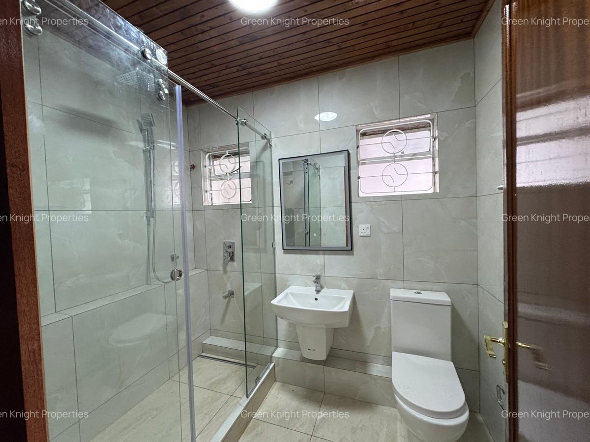 4 Bed Townhouse with En Suite in Kilimani - 5