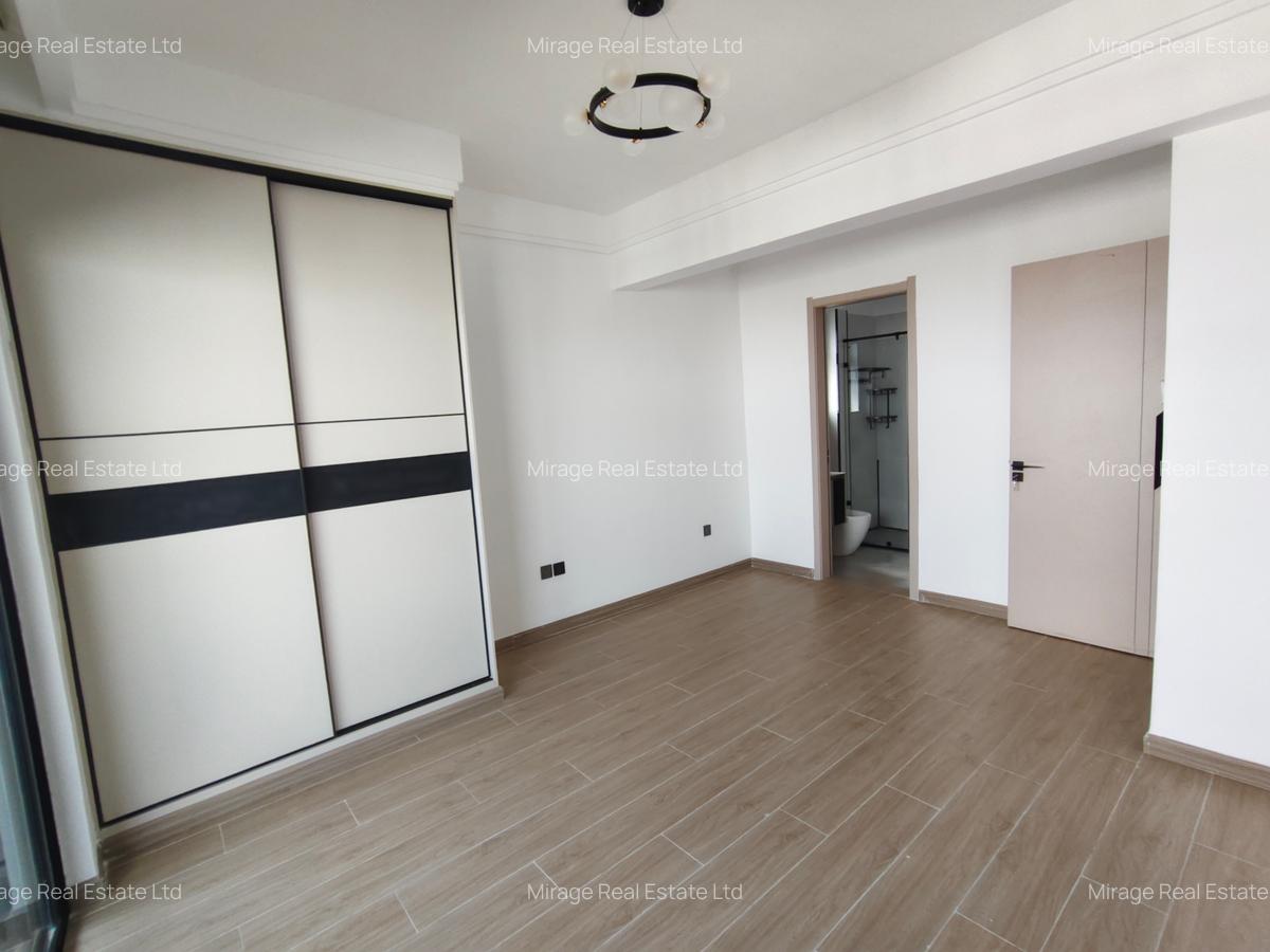 5 Bed Apartment with Swimming Pool in Kilimani - 3