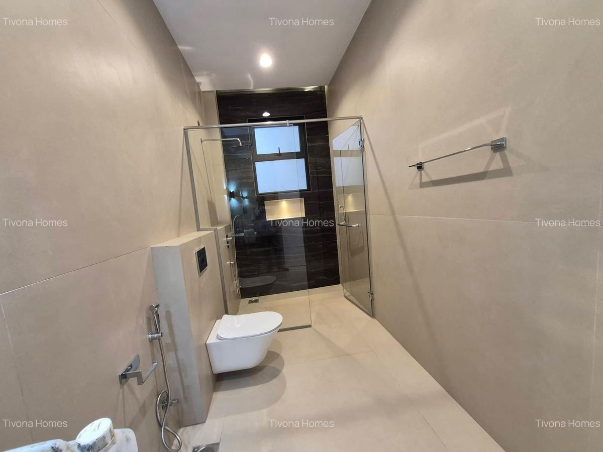 5 Bed House with Swimming Pool in Lavington - 16