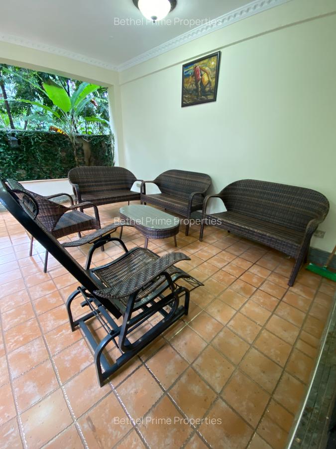 Serviced 2 Bed Apartment with En Suite in Nyari - 19