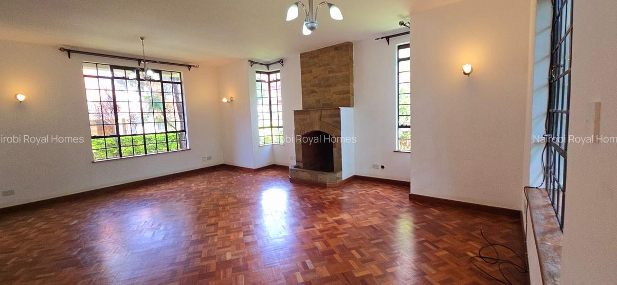 4 Bed Townhouse with En Suite at Lavington Green - 18