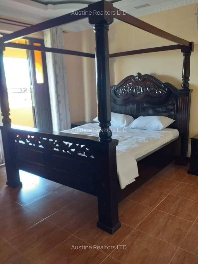 4 Bed Townhouse with En Suite at Namanga Road - 18