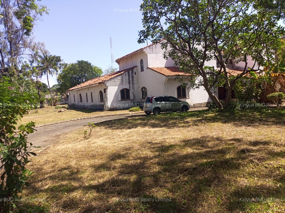 1 ac Residential Land in Nyali Area - 2