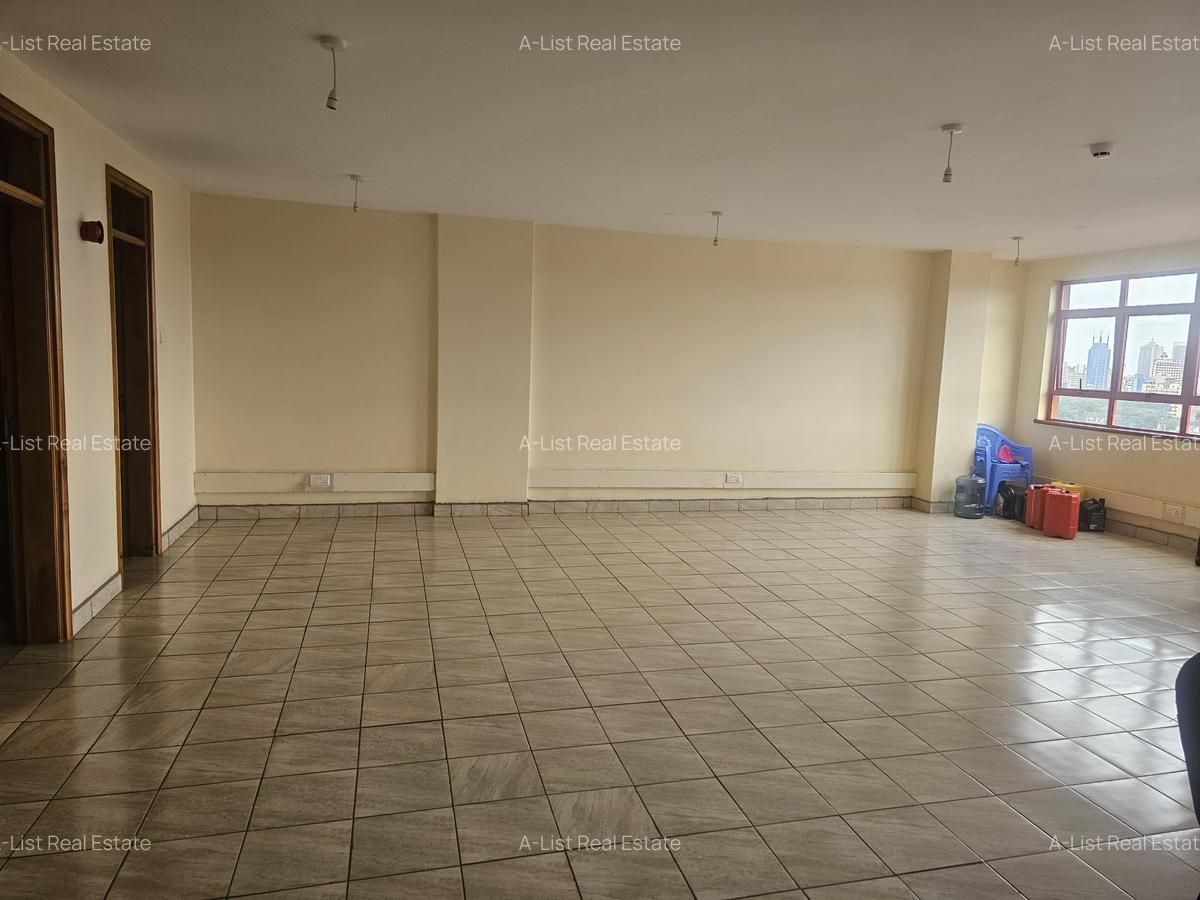 900 ft² Office with Service Charge Included at Ngara - 15