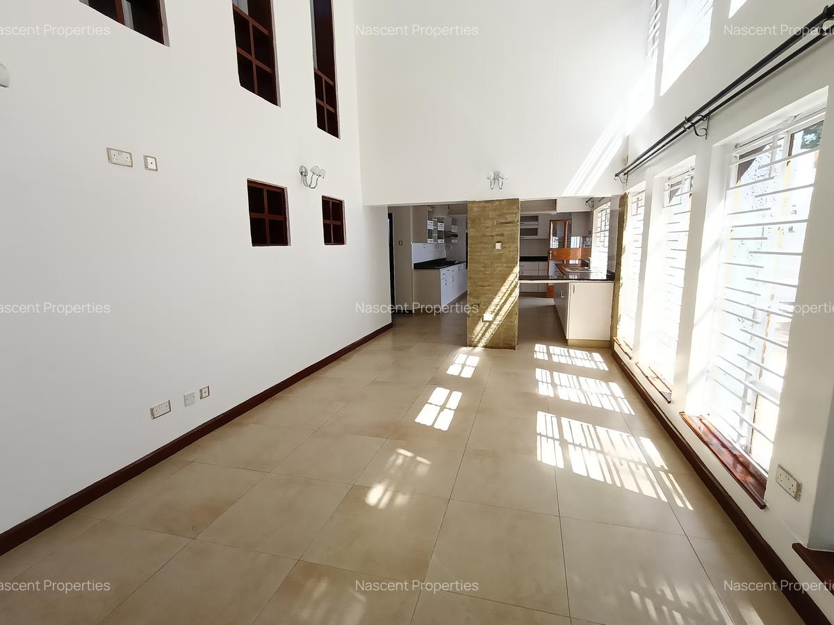 4 Bed House with En Suite in Runda - 4