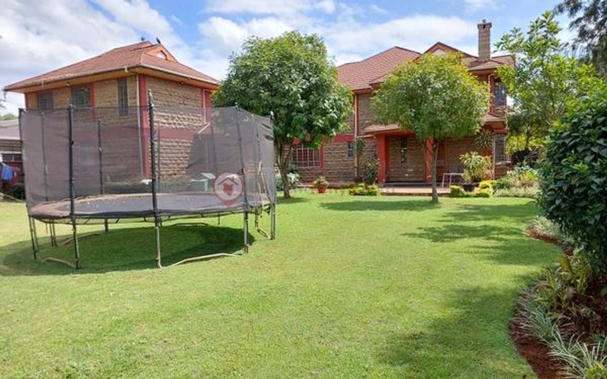 5 Bed House with En Suite at Runda Mumwe - 19