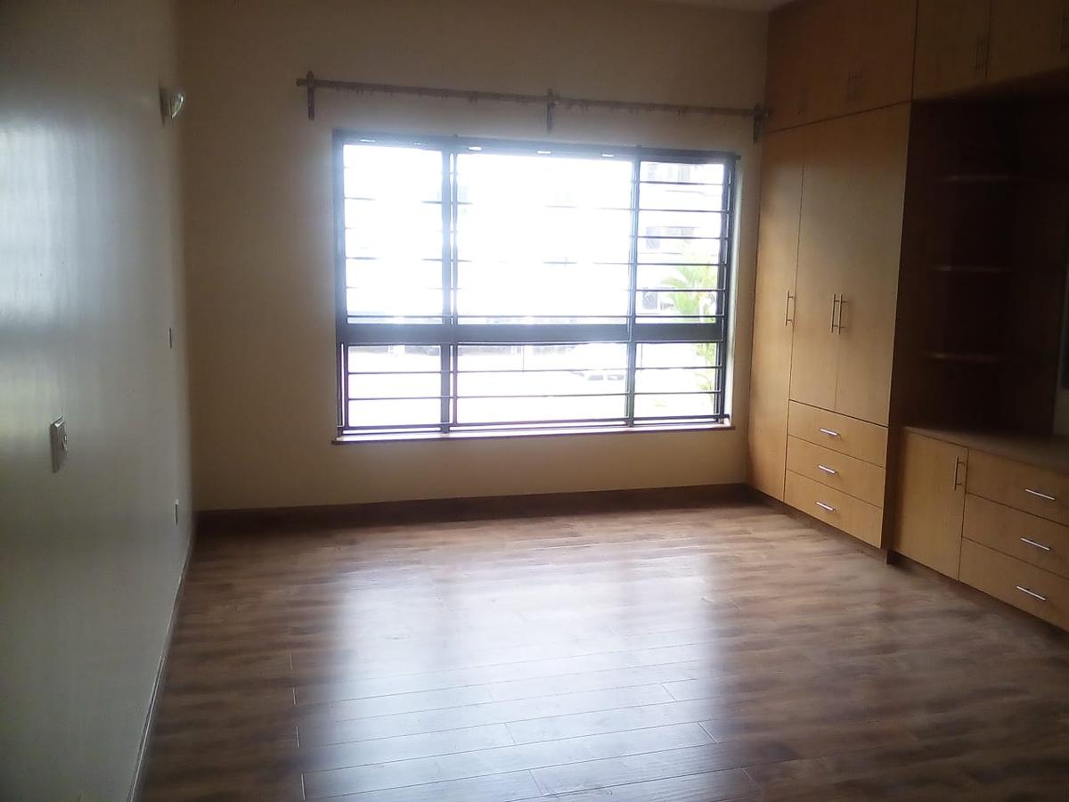 3 Bed Apartment with En Suite in Rhapta Road - 20