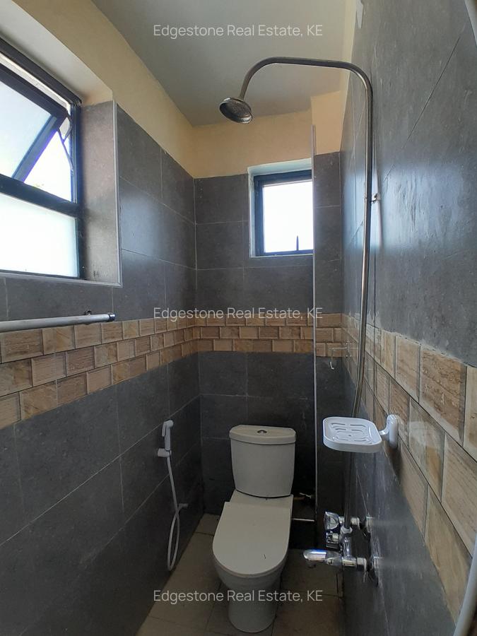 2 Bed Apartment with En Suite in Shanzu - 12