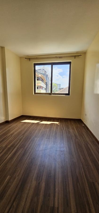 3 Bed Apartment with En Suite in Kileleshwa - 4