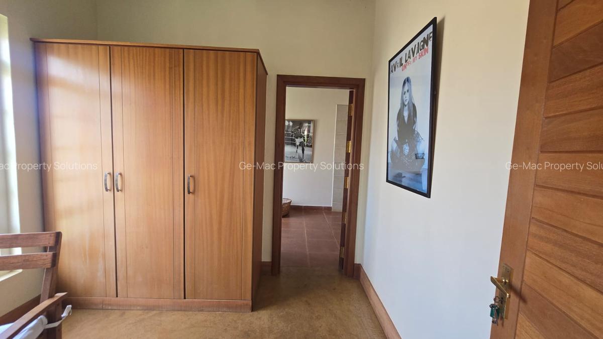 4 Bed House with En Suite in Runda - 5