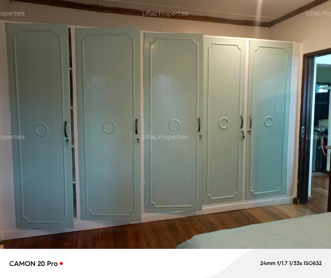 1 Bed House with Garden in Rosslyn - 10