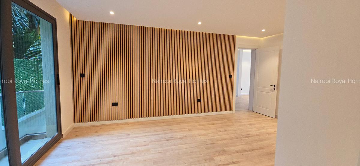 5 Bed Townhouse with En Suite at Lavington Green - 9