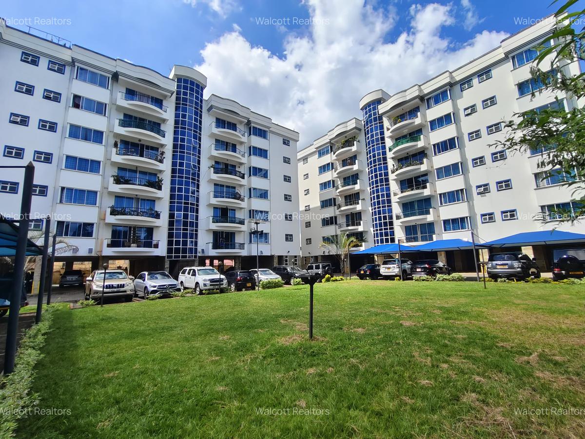 3 Bed Apartment with En Suite in Westlands Area - 1