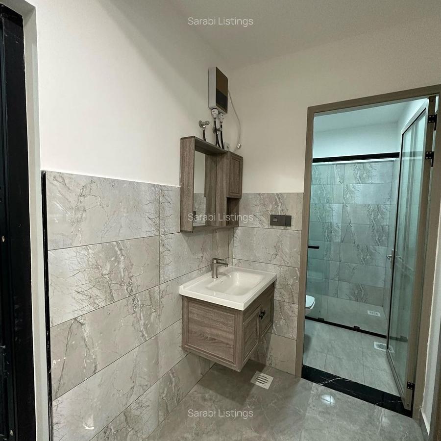 1 Bed Apartment with En Suite in Kilimani - 5