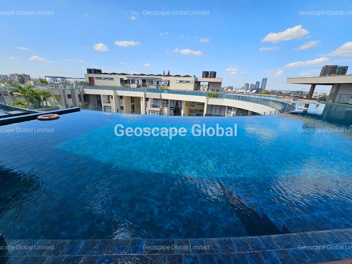 3 Bed Apartment with En Suite in Riverside - 1