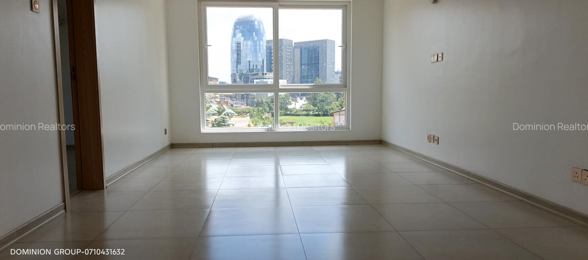 1 Bed Apartment with En Suite at Sports Road - 2