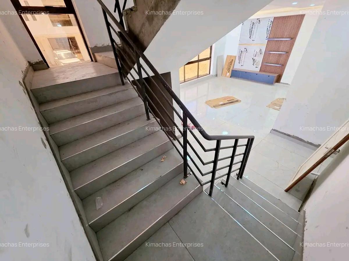 3 Bed Townhouse with En Suite at Kanamai Mtwapa - 5