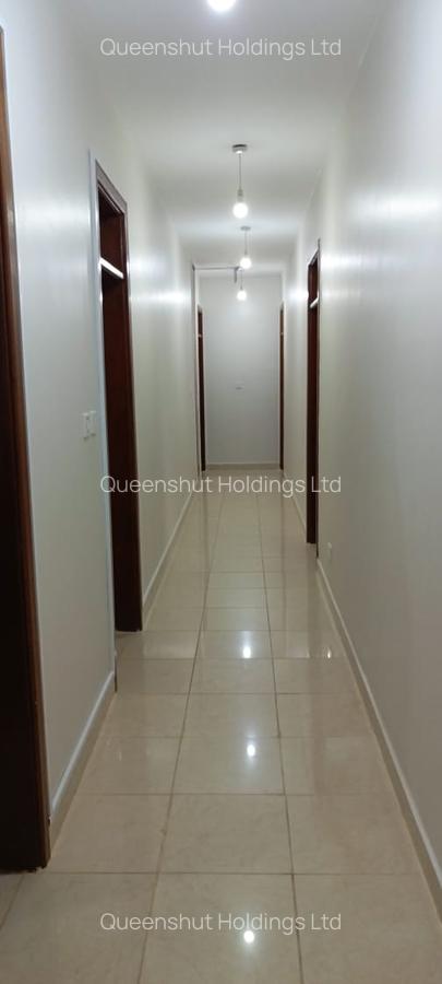 Serviced 3 Bed Apartment with En Suite in Kileleshwa - 8