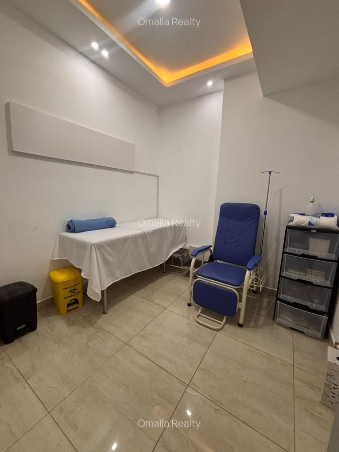 5,100 ft² Commercial Property with Service Charge Included in Westlands Area - 12