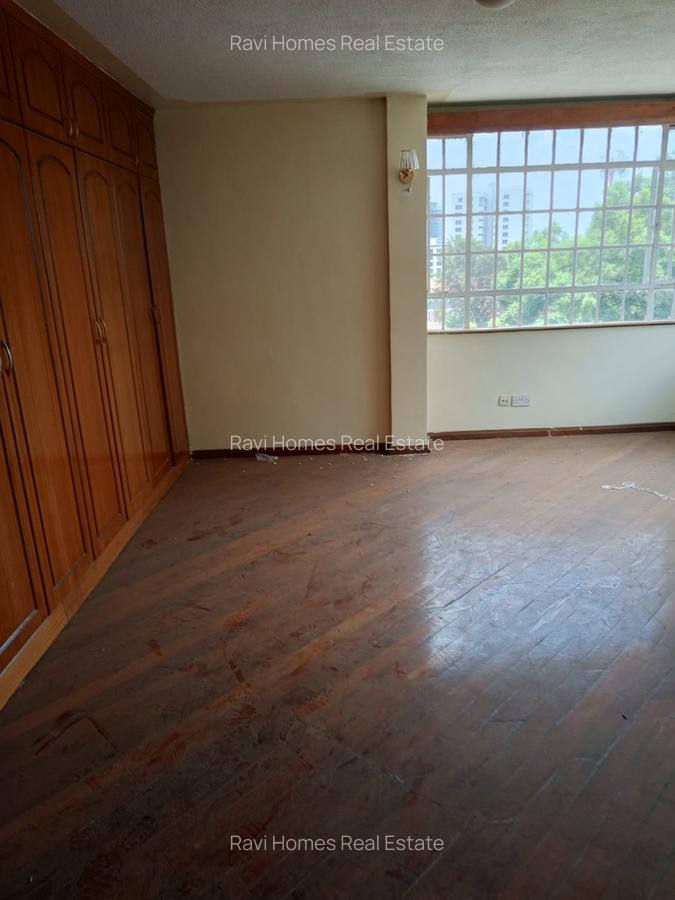 4 Bed Apartment with En Suite at Gichugu Road - 19