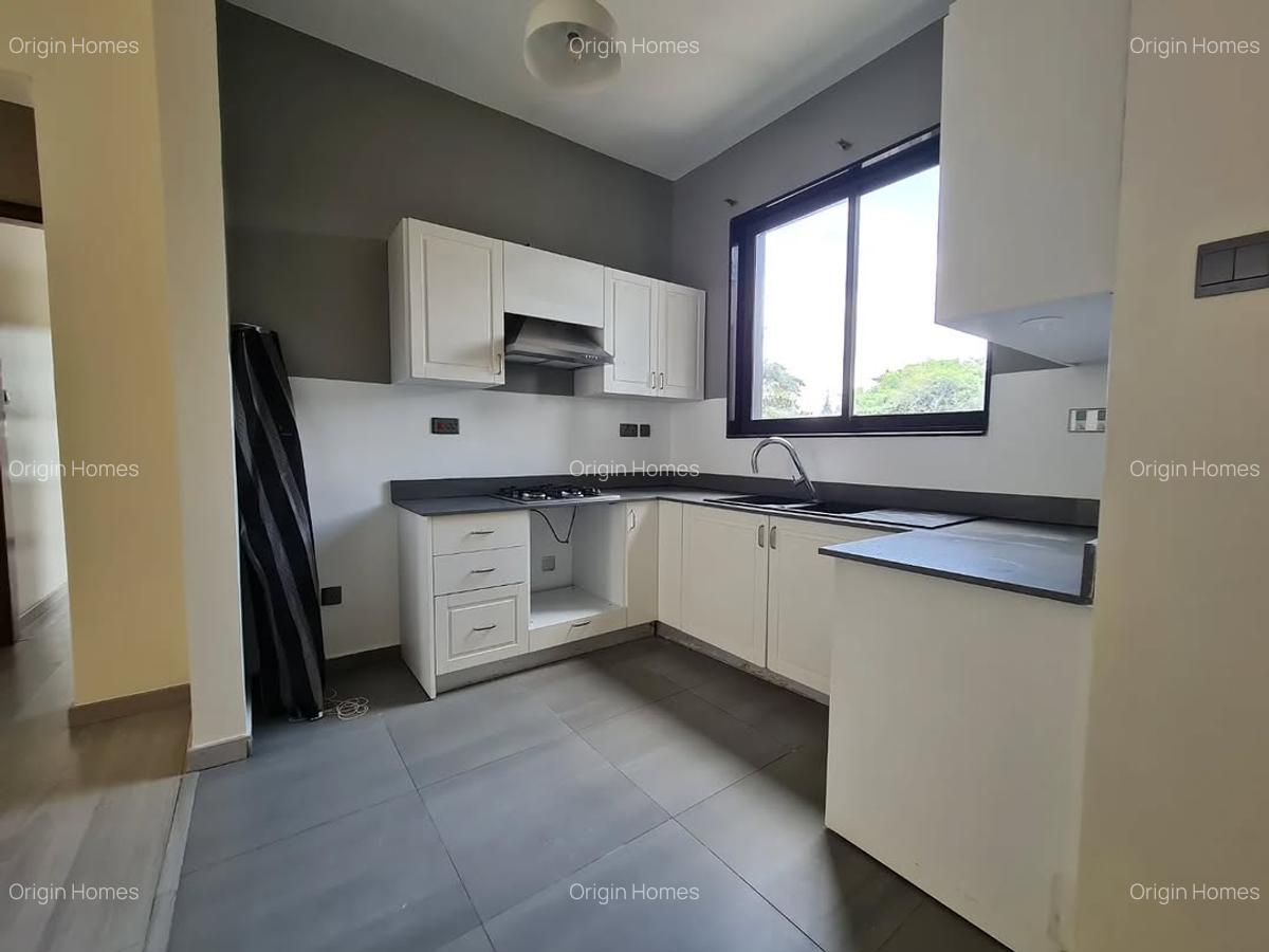2 Bed Apartment with En Suite at Westlands - 7