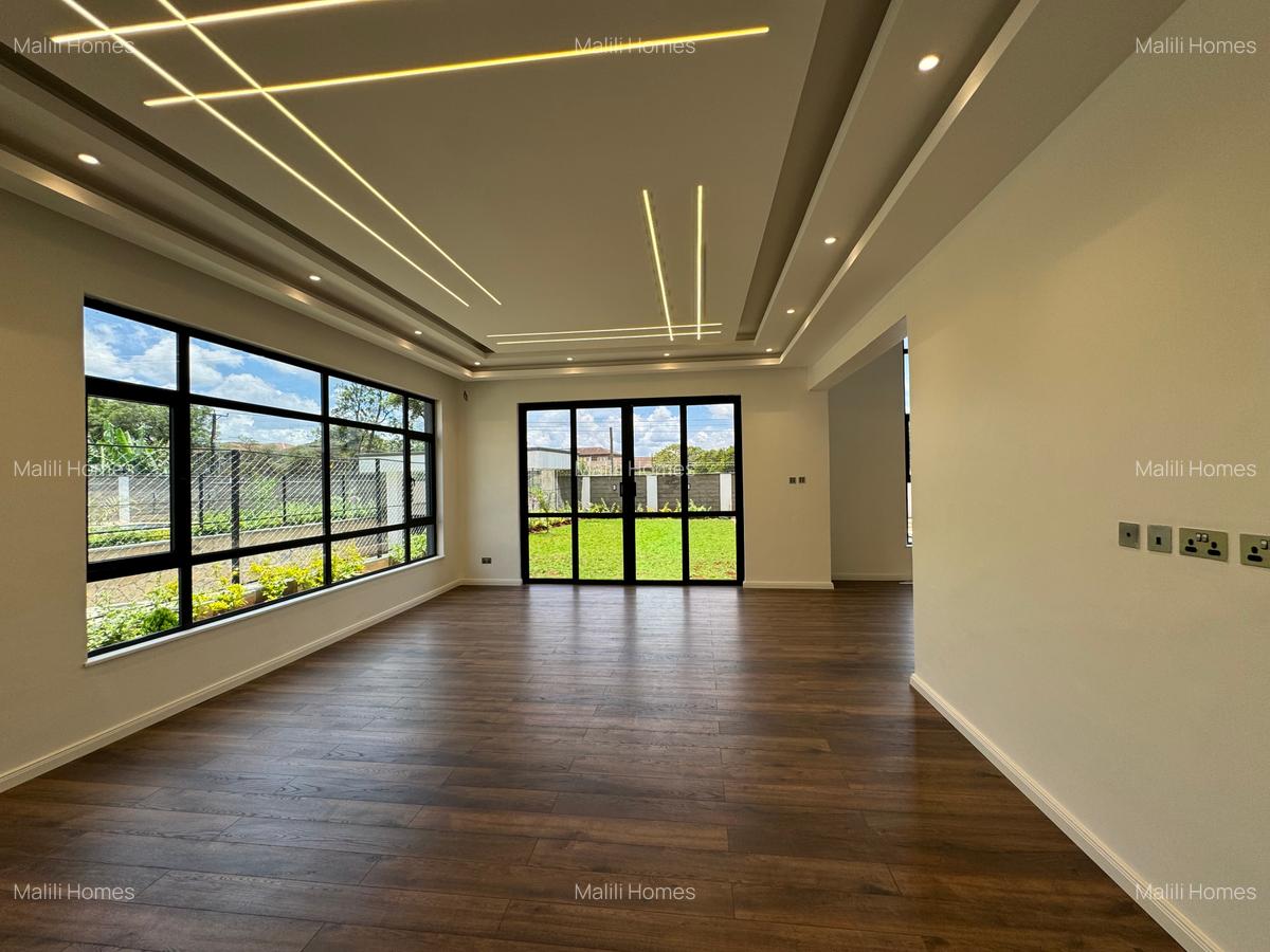 5 Bed Townhouse with En Suite in Lavington - 5