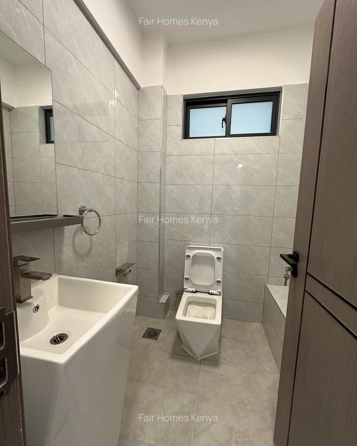 4 Bed Apartment with En Suite at Oledume Road - 17