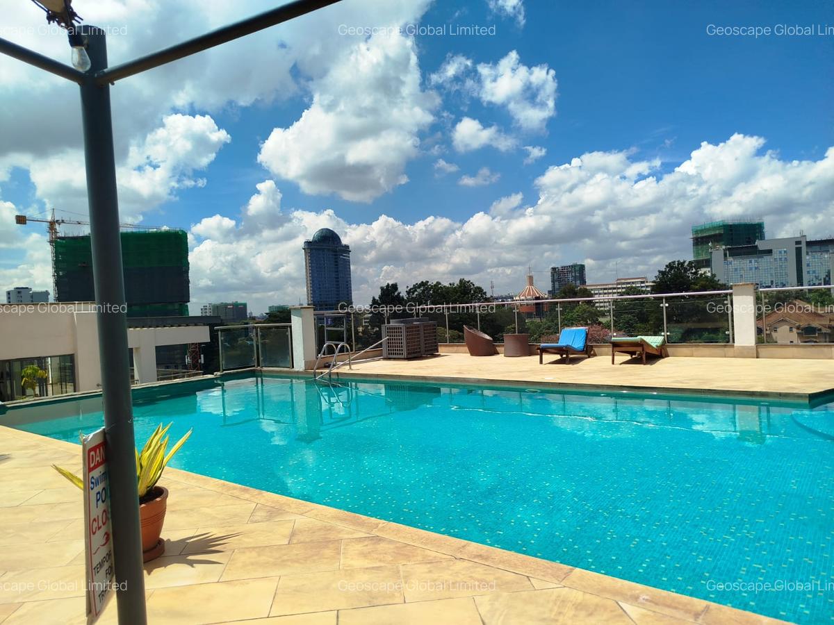 Furnished 3 Bed Apartment with En Suite in Brookside - 3