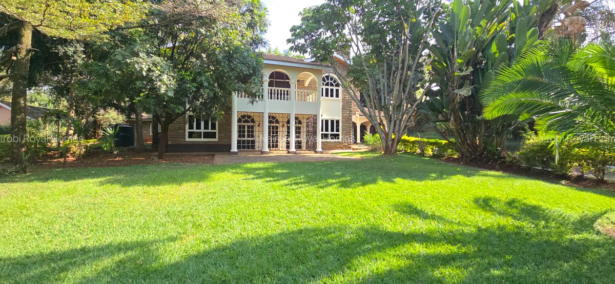 5 Bed House with En Suite at Hillview Clozse - 10