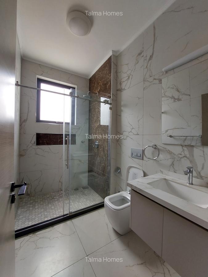 5 Bed House with En Suite at Off James Gichuru - 4