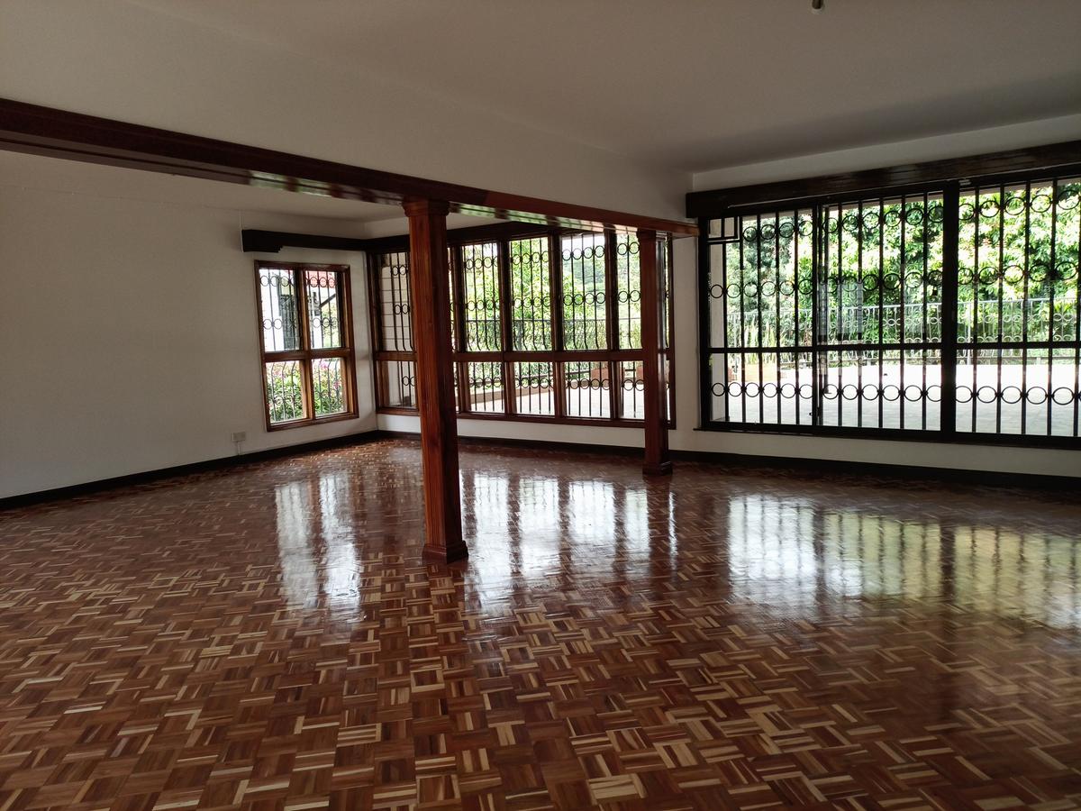 5 Bed House with En Suite in Gigiri - 8