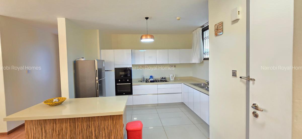 4 Bed Apartment with En Suite at 6Th Parklands - 5
