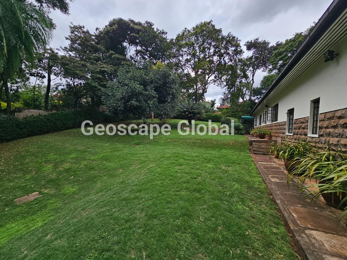 4 Bed House with En Suite in Muthaiga