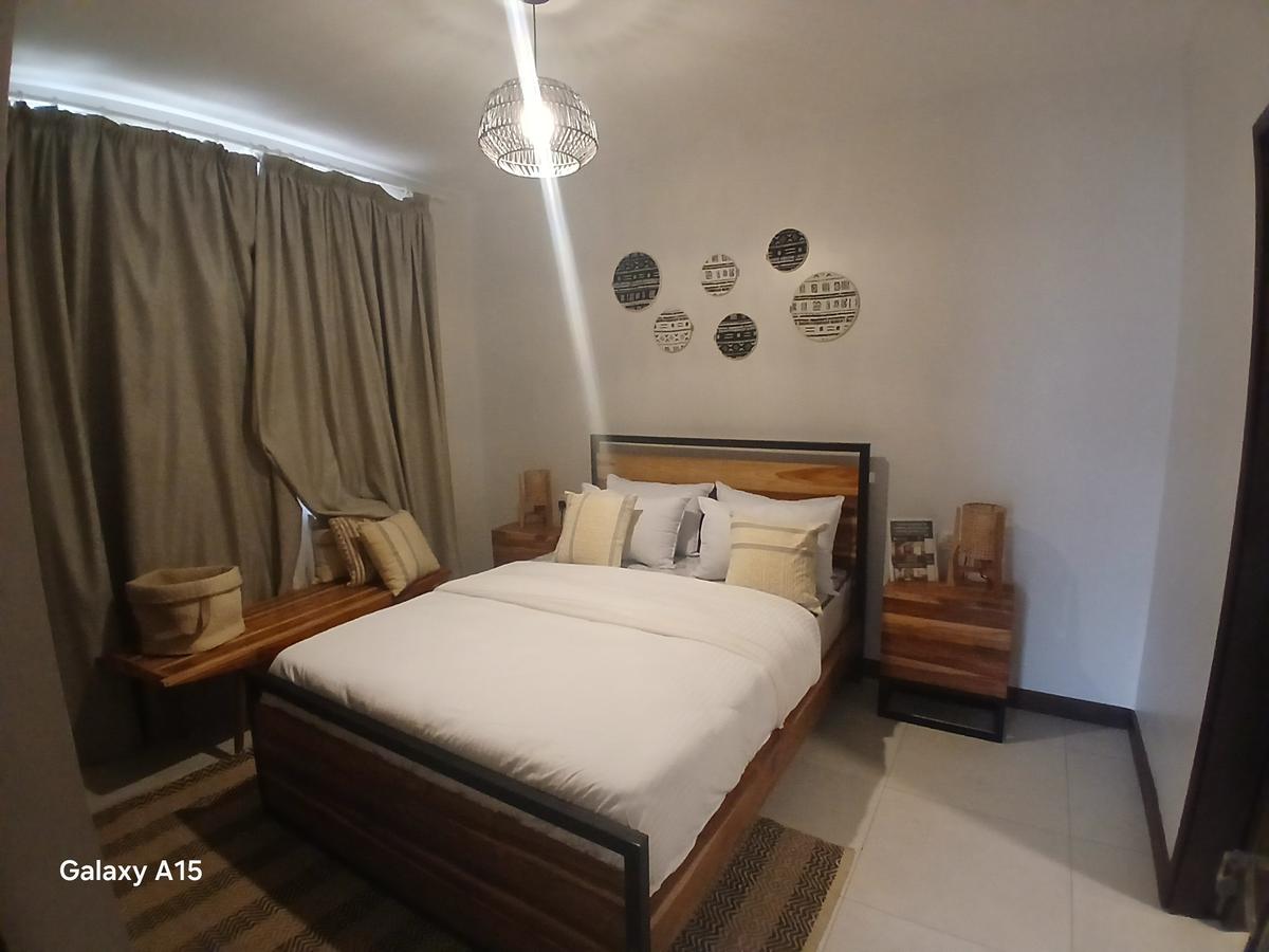 3 Bed Apartment with En Suite at Gateway Mall - 2