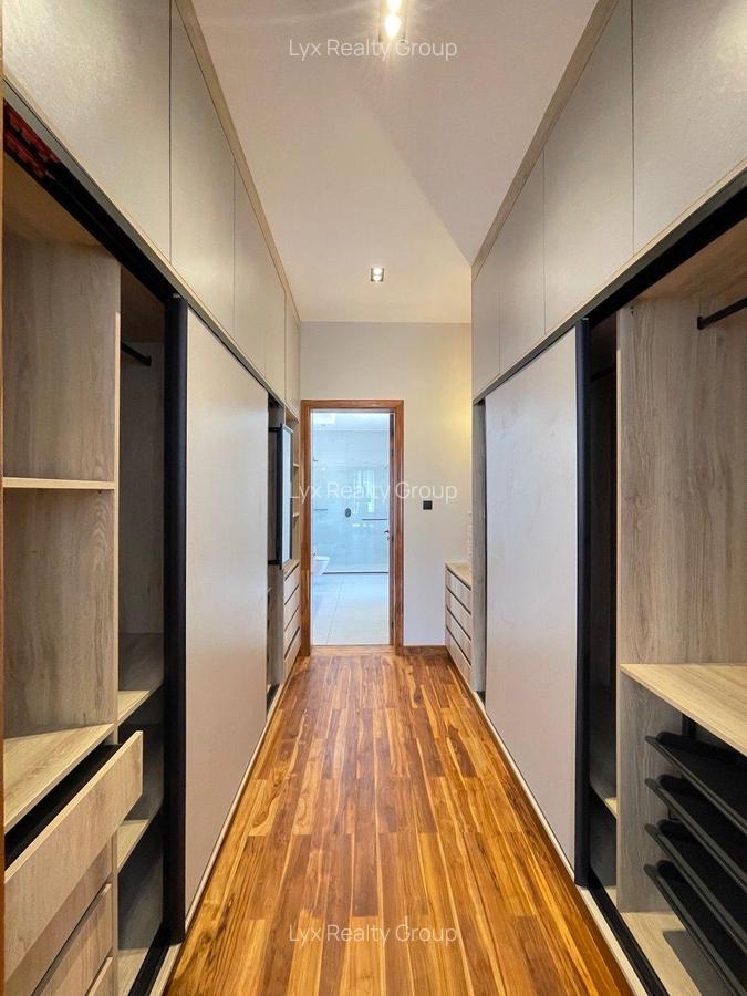 4 Bed Townhouse with En Suite in Loresho - 10