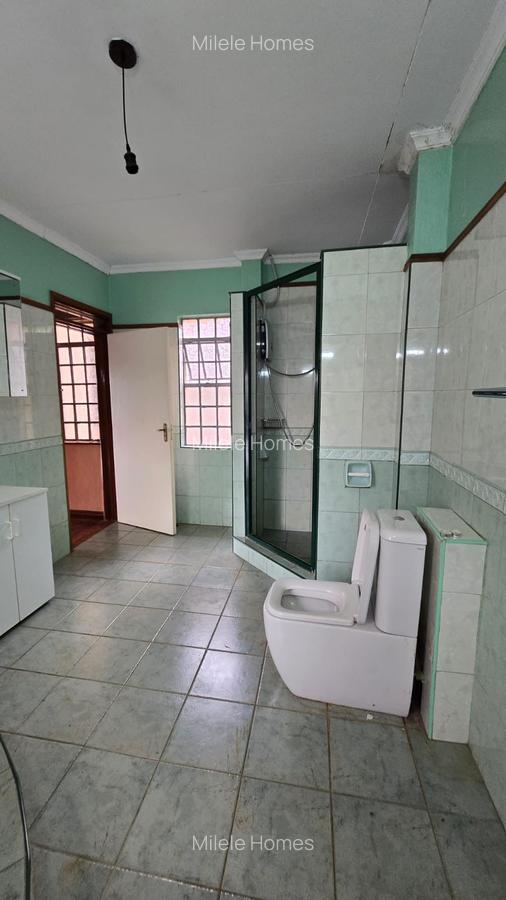 4 Bed Townhouse with En Suite at Migori Road - 8