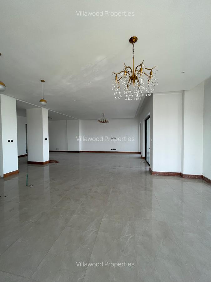 5 Bed Apartment with En Suite in Riverside - 2