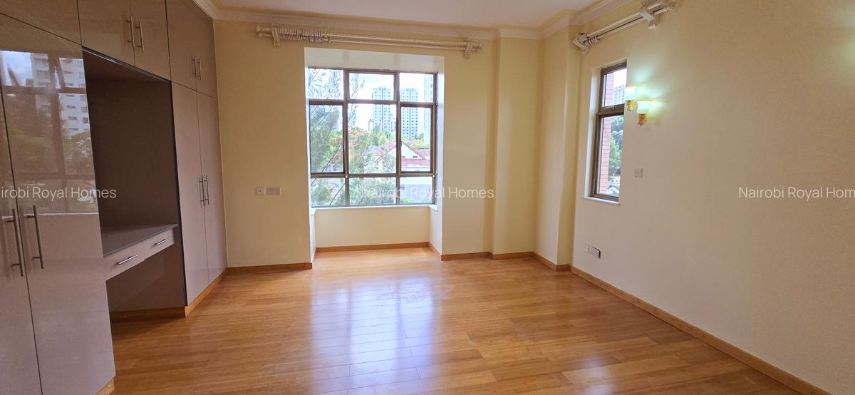 3 Bed Apartment with En Suite at Kilimani - 16