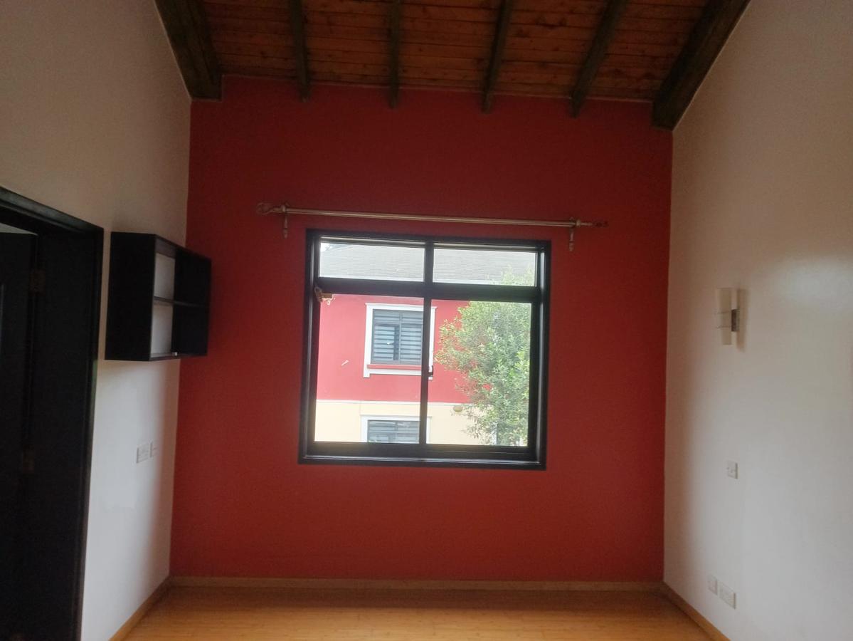 5 Bed Townhouse with En Suite at Lavington Estate Nairobi - 6