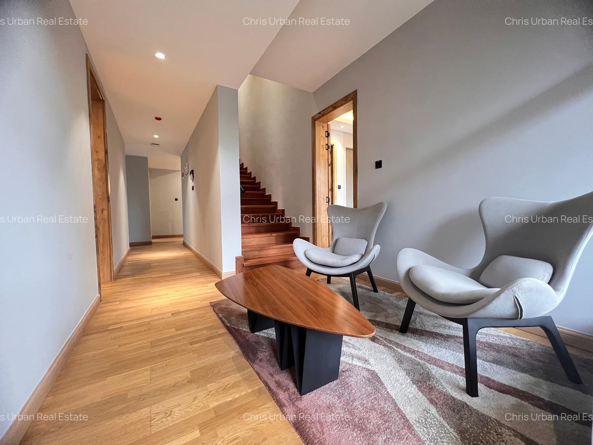 4 Bed Villa with En Suite at James Gichuru - 12