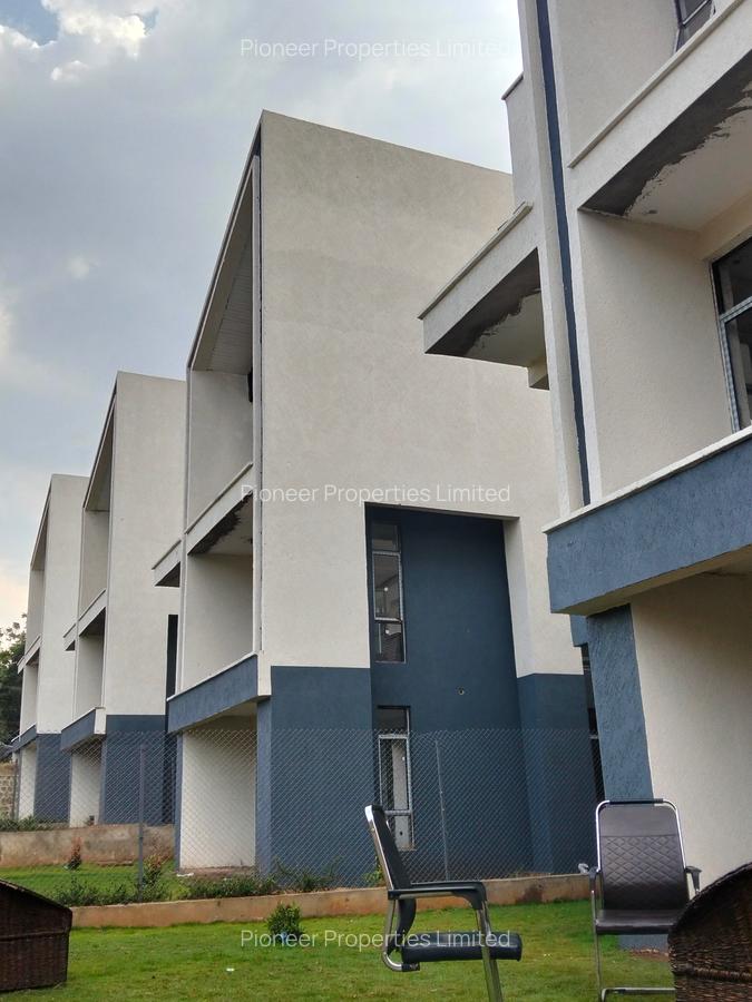 6 Bed House with En Suite at New Runda - 10