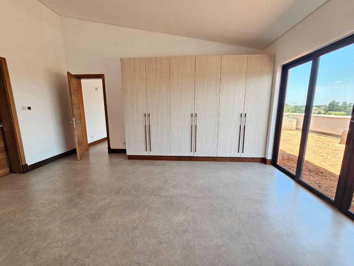 5 Bed House with En Suite in Kitisuru - 4