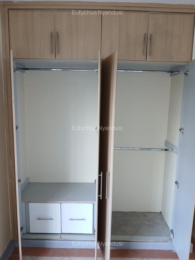 Serviced 2 Bed Apartment with En Suite at Amara Lane - 12