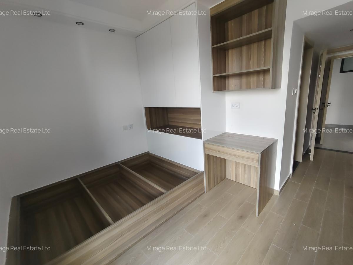 3 Bed Apartment with En Suite in Westlands Area - 10