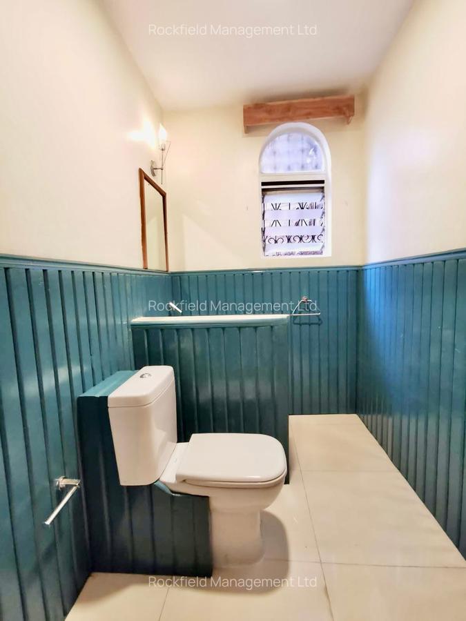 4 Bed House with En Suite in Thigiri - 9