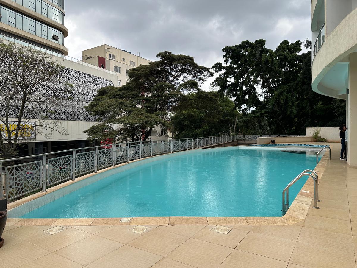 Serviced 2 Bed Apartment with En Suite in Westlands Area - 3