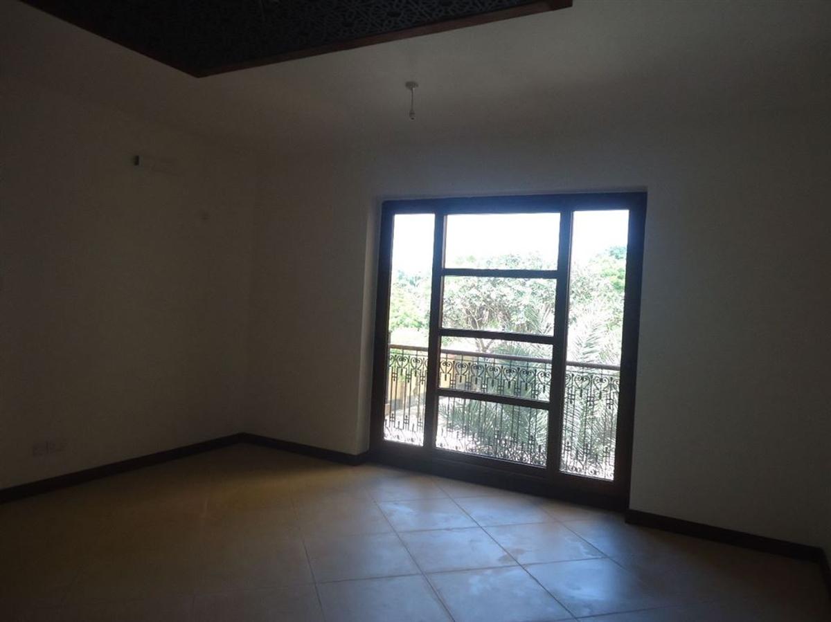 3 Bed Apartment with En Suite in Nyali Area - 3