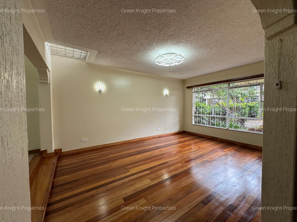 4 Bed Townhouse with En Suite in Kilimani - 3